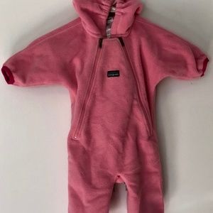 Patagonia Baby (3M) Pink Fleece Bunting